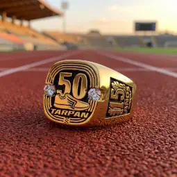 Anillo empresarial oro 14k conmemorativo 5 años