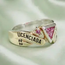 Anillo de graduación nuevos modelo quiron licenciada nutricion